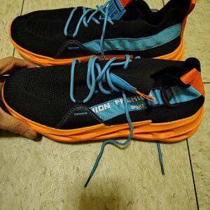 Men's Outdoor Sneakers